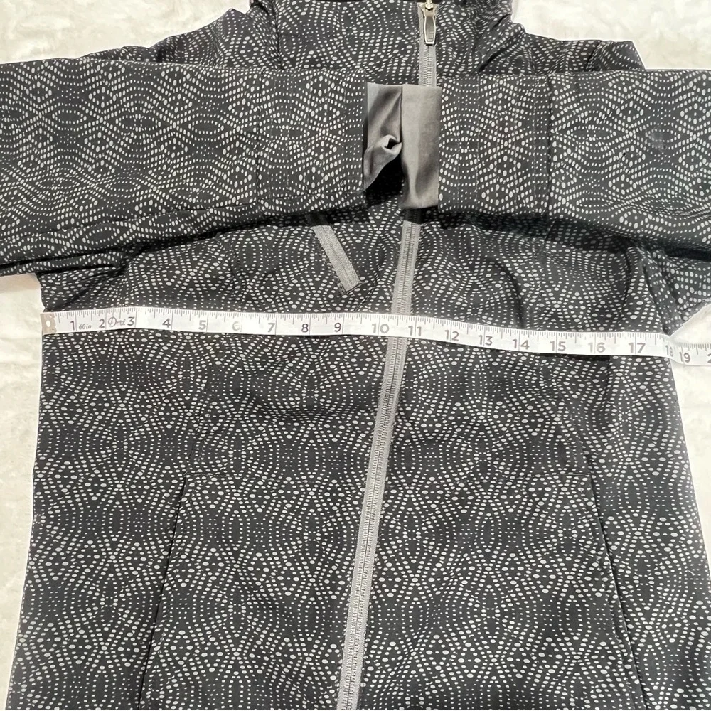 Columbia Jacket Asymmetrical Zip Omni-Shield Softshell Hooded Black Gray Medium